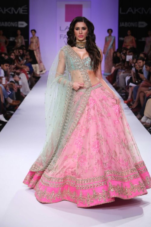Nargis Fakri on-ramp