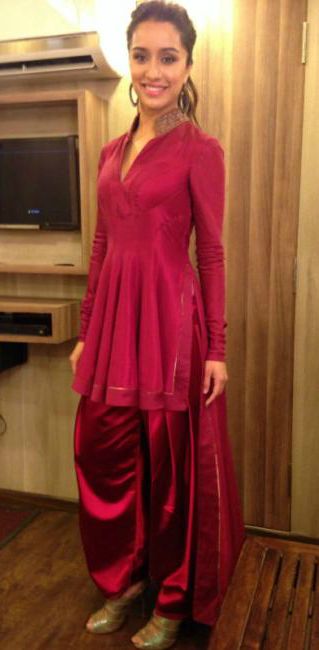 Shraddha kapoor in tarun tahiliani ek villain promo