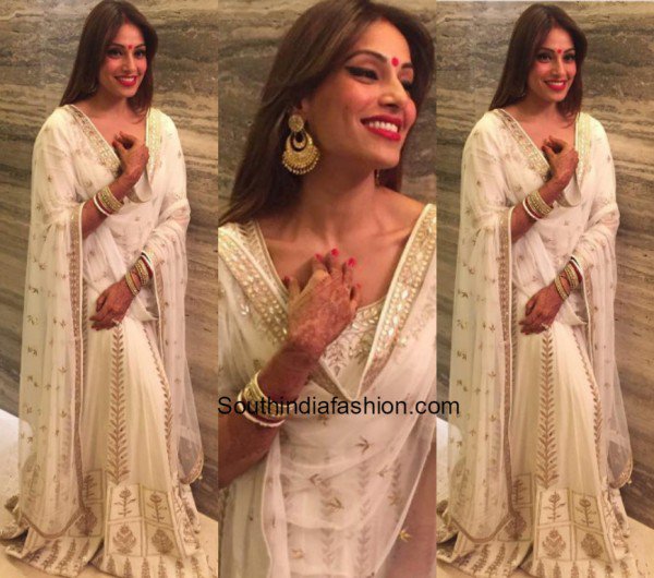 Bipasha Basu in Designer Salwar Kameez, 