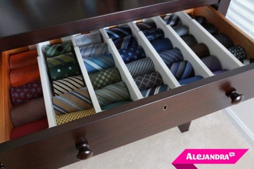 Tie-Drawer