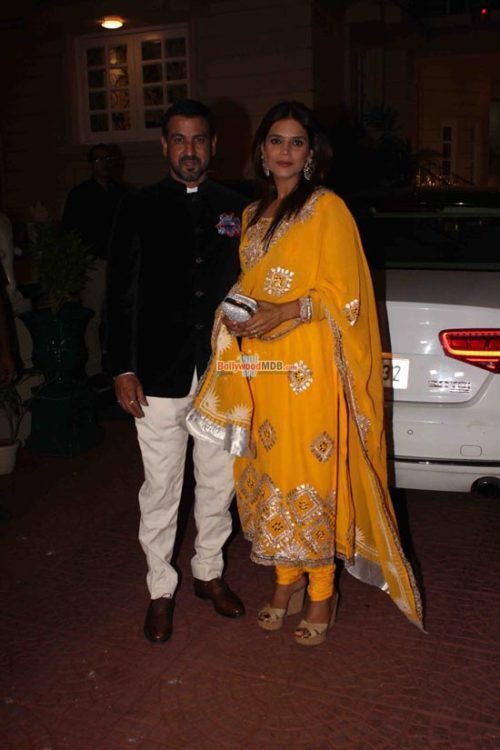 Ronit Roy with wife Neelam