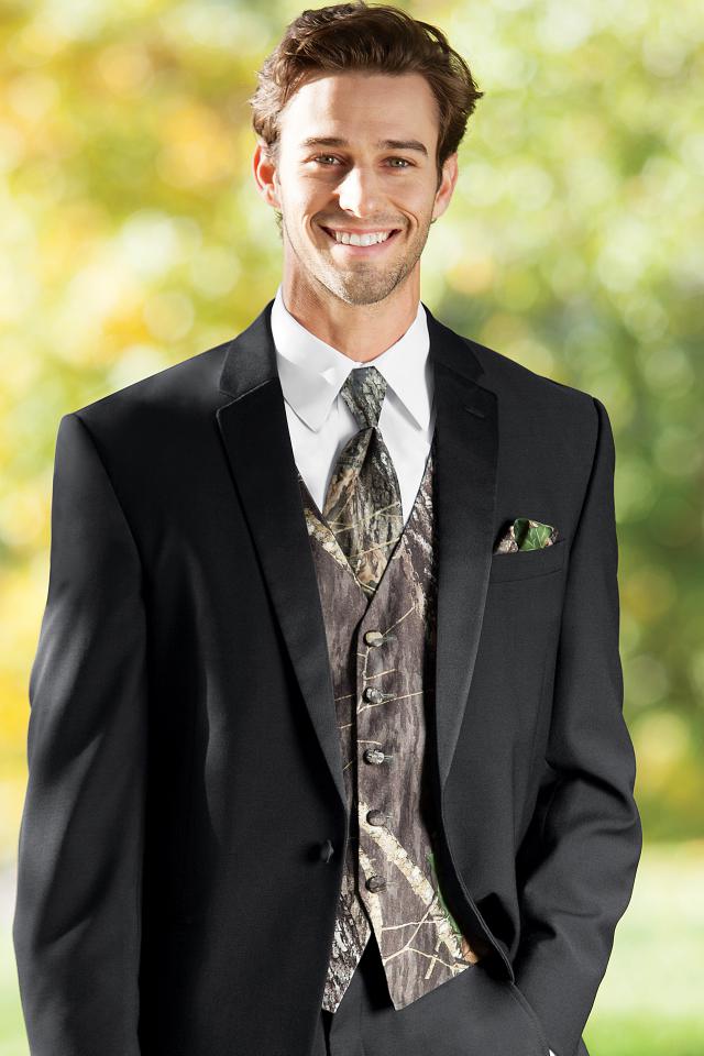 mens-tuxedo-for-wedding