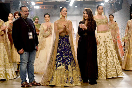 Yami show Rimple & Harpreet Narula at India Couture Week 2016
