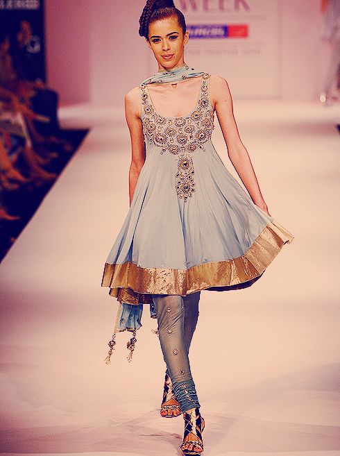 Scoop neck line salwar kameez