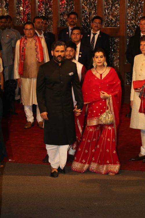 Suniel Shetty his wife Mana Shetty at Isha Ambani Bash