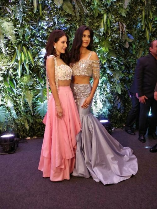 TRAIL CUT LEHENGA for spoon structured body figure