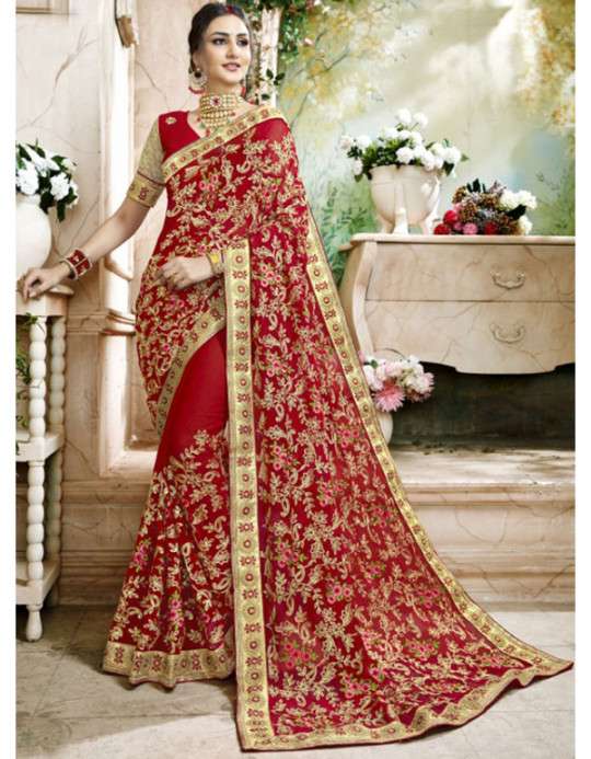 top trends of wedding saree, latest wedding saree design, designer wedding saree
