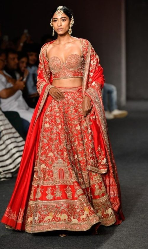 saroj jalan lehenga collections LFW 2019