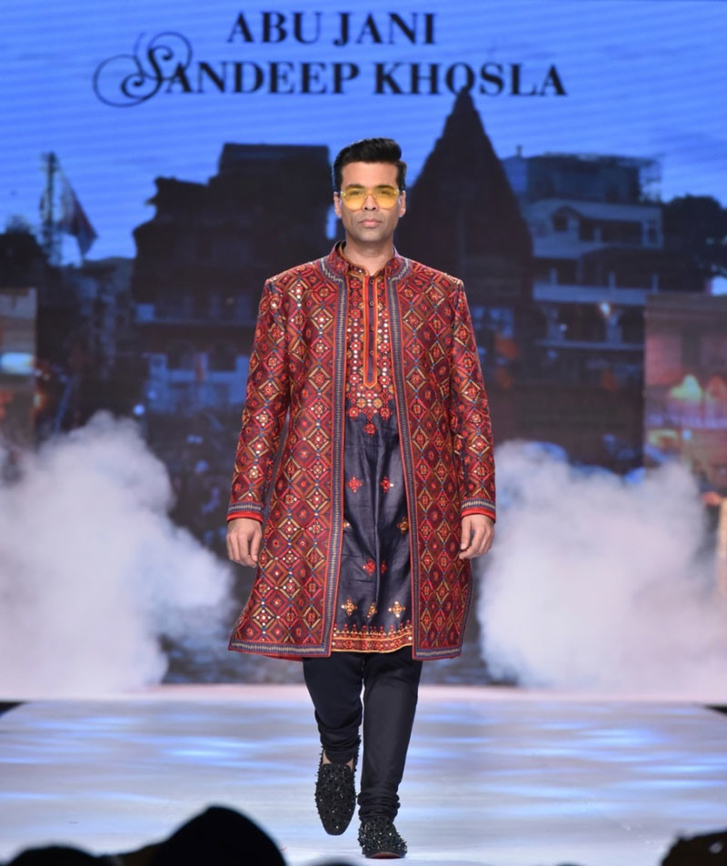 karan johar in kurta pyjama