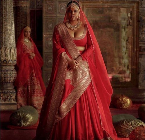 red wedding lehenga of sabyasachi