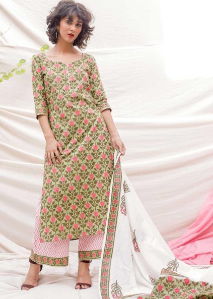 Sweetheart Neckline kurti for casual wear