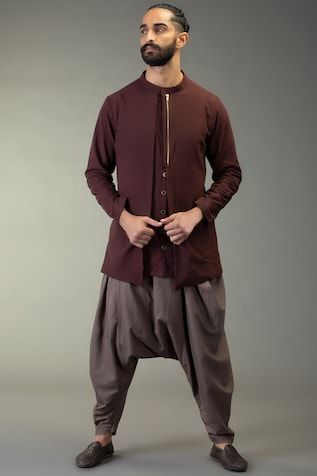 Short kurta and dhoti for men in Rakshabandhan