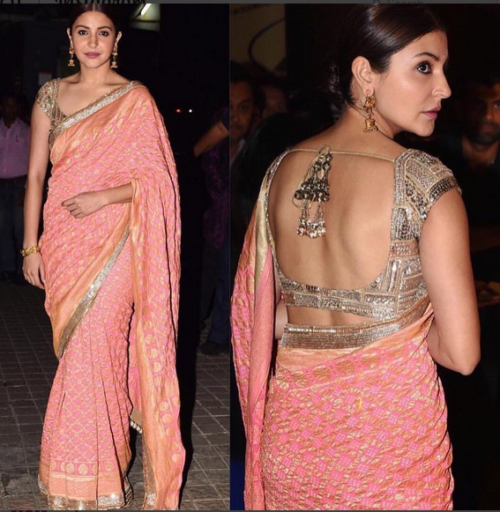 Anushka Sharma in pink bandhani saree