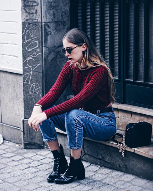 mom jeans and boots