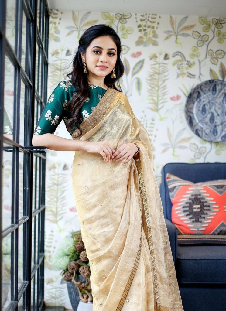 lighter colored saree