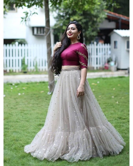net lehenga for bridesmaid