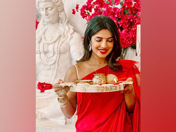 priyanka chopra in red for karva chauth, Bollywood actresses in saree