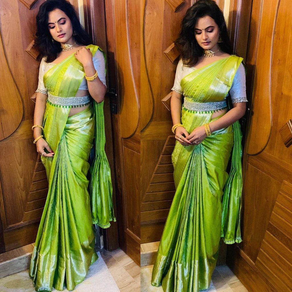 Silk saree with a belt saree with belt