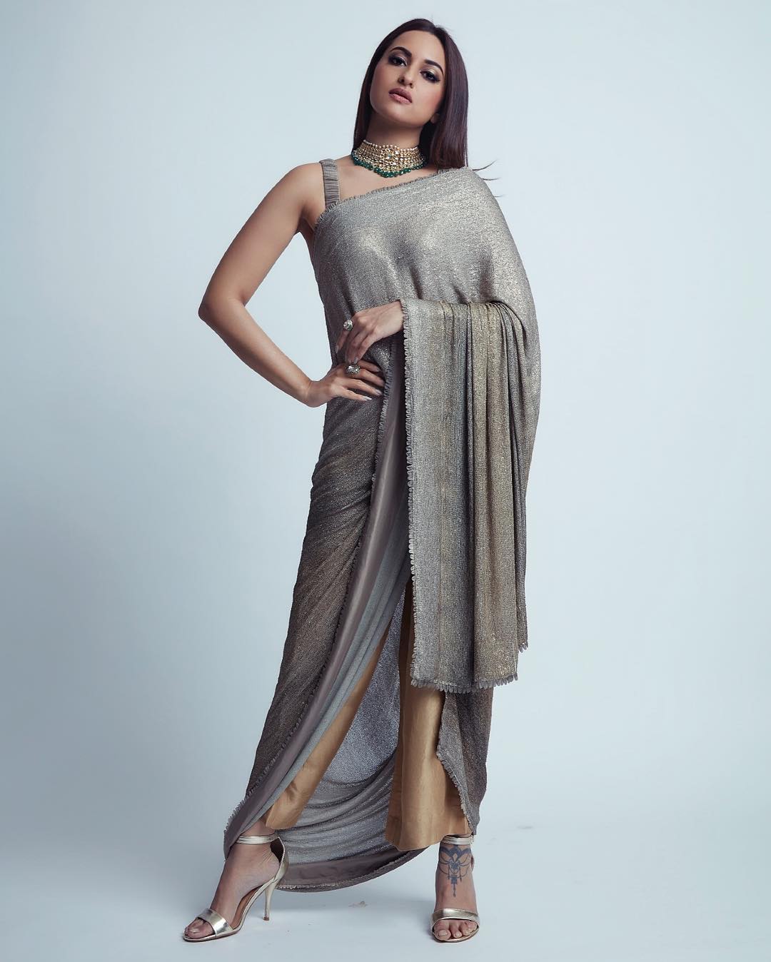 sonakshi is in palazzo with draped saree pallu