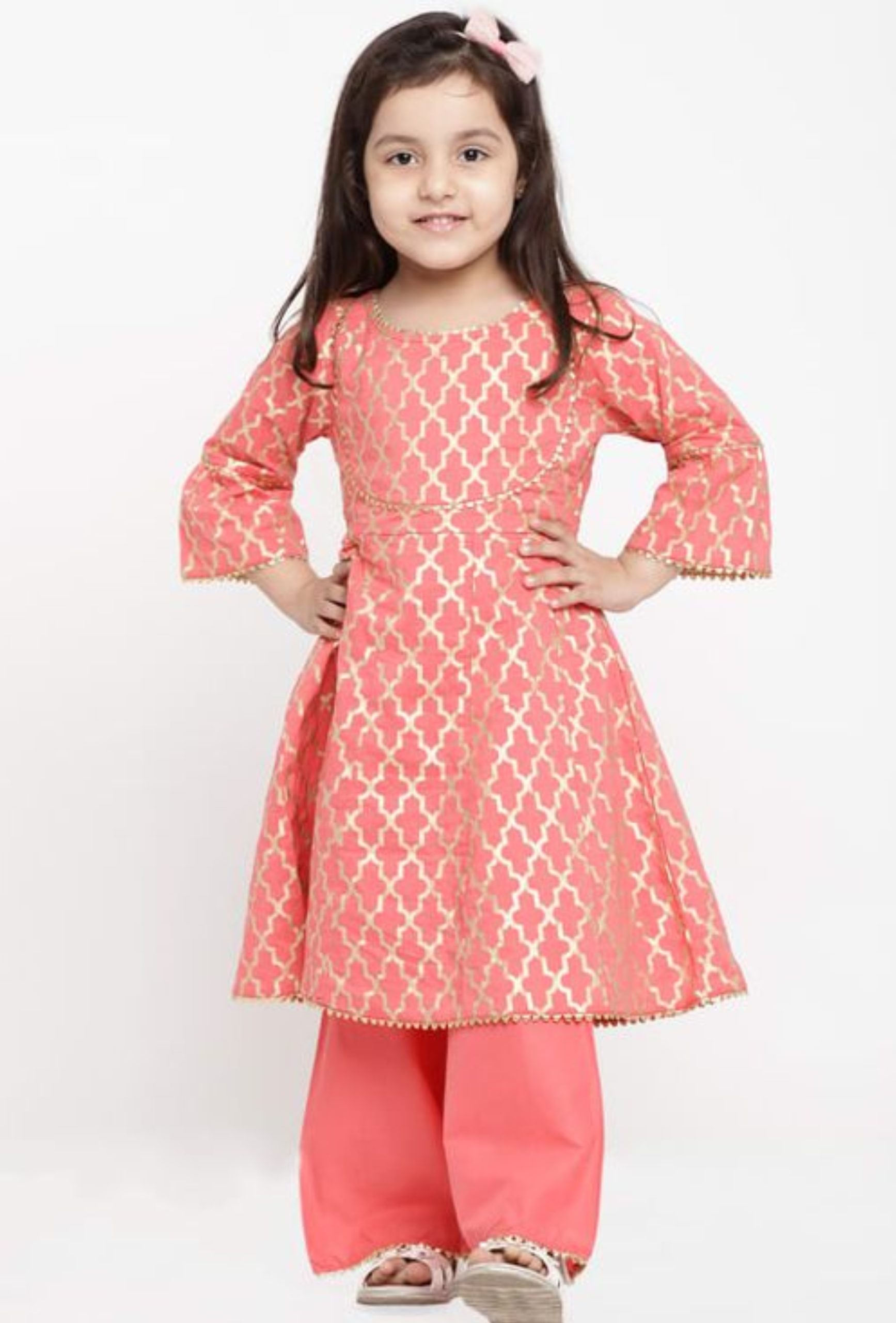 Girls salwar kameez 