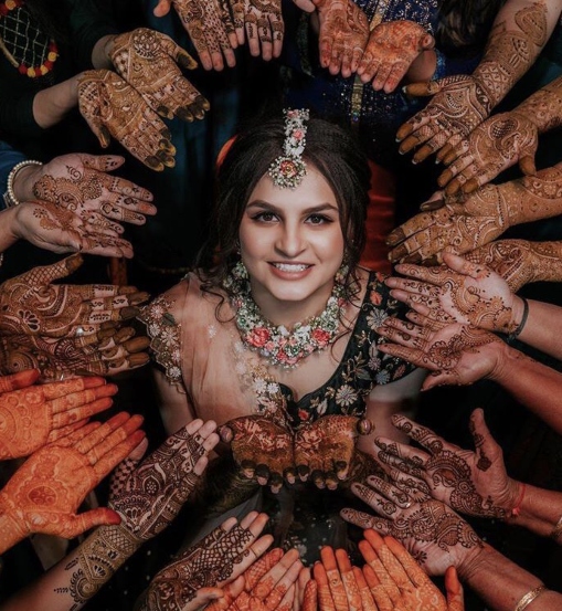 mehndi artist in surat