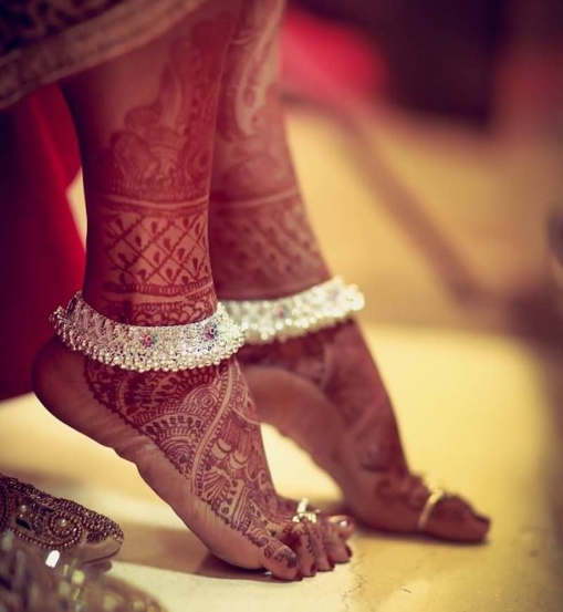 mehndi artist in surat