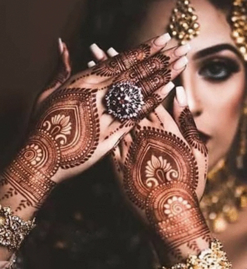 Heena Mehndi Studio, Old Ghod Dod Rd, Surat