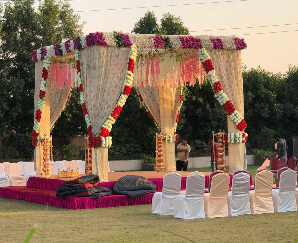 Galaxy Circle Party Plot, Pal-