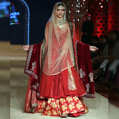 new bridal dupatta style