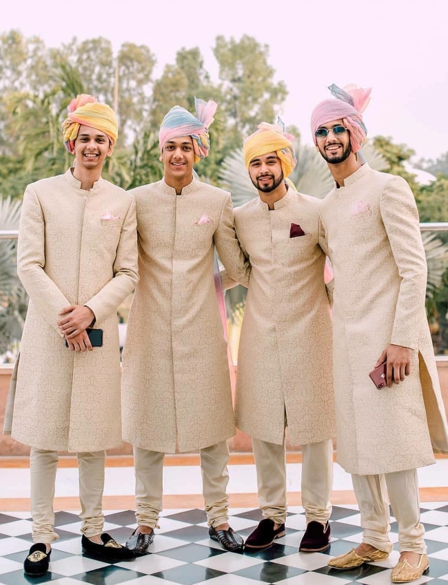 Solid Outfit Ideas for Groomsmen