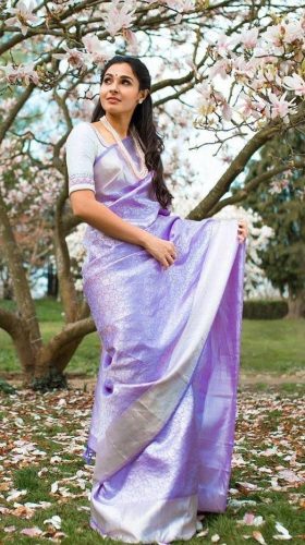 South Indian bride in lavender saree