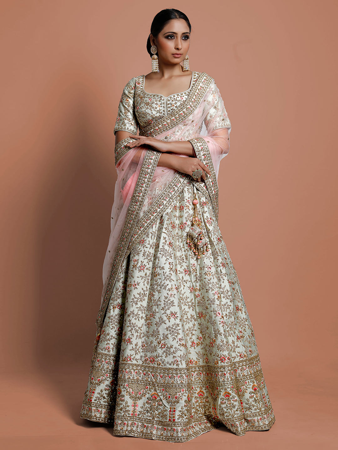 single dupatta on bridal wear lehenga 