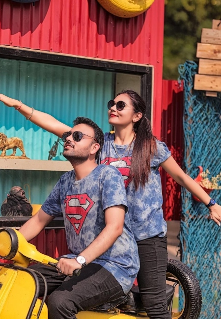 Poses For Pre-Wedding Photoshoot