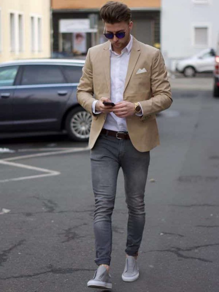 Grey Jeans With Blazer