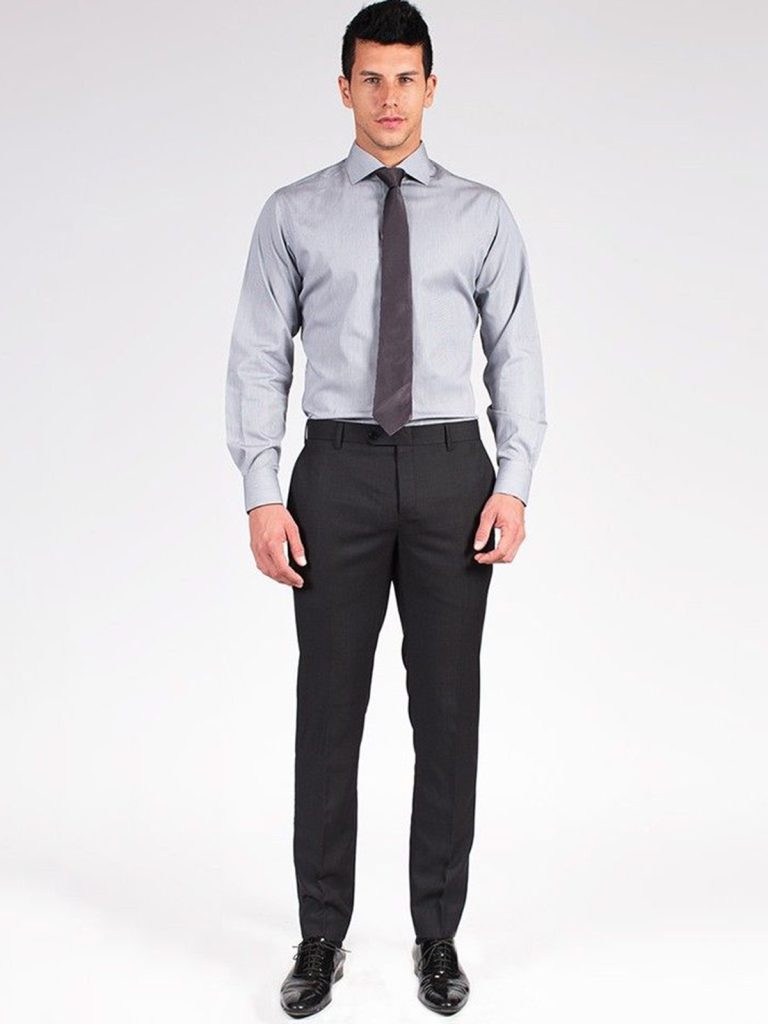 Dark trousers and a grey-toned shirt look great together