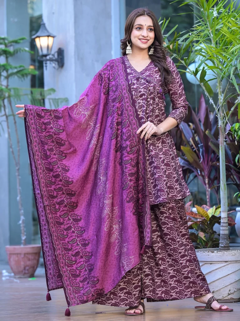 Indian dresses for Slim Figure - rectangle body shape