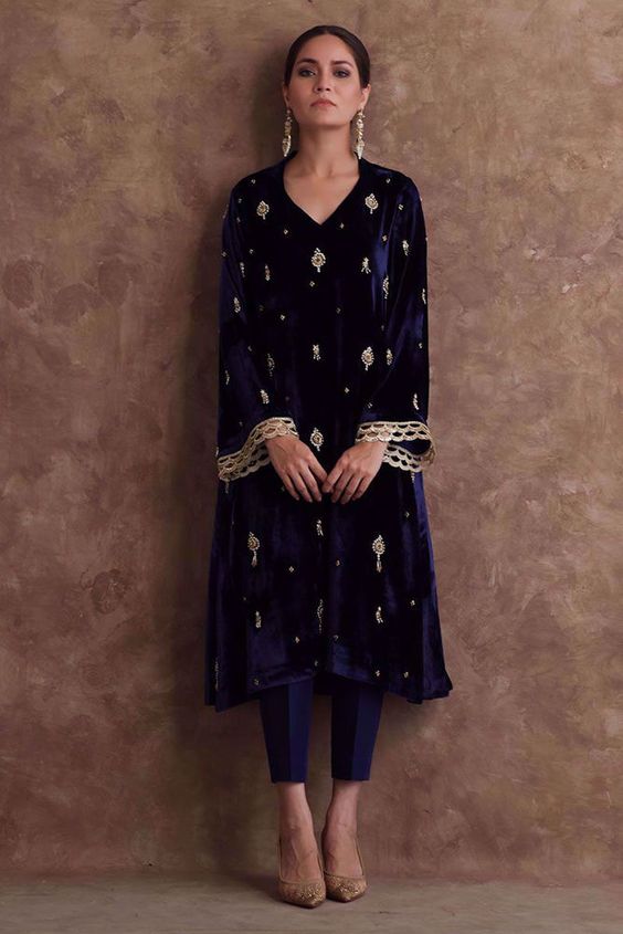 velvet kurta set in loose fitted style