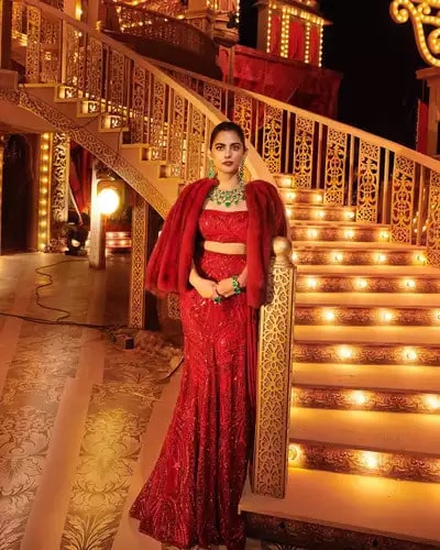 Isha Ambani’s Red Lehenga Couture ay mela rouge event by Ambani