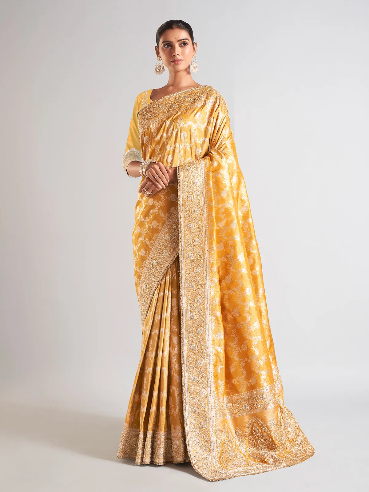 New Trendy Lightweight Silk Sari for Haldi ceremony