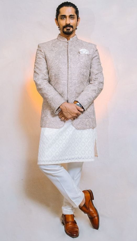 Accessorizing to Keep It Cool