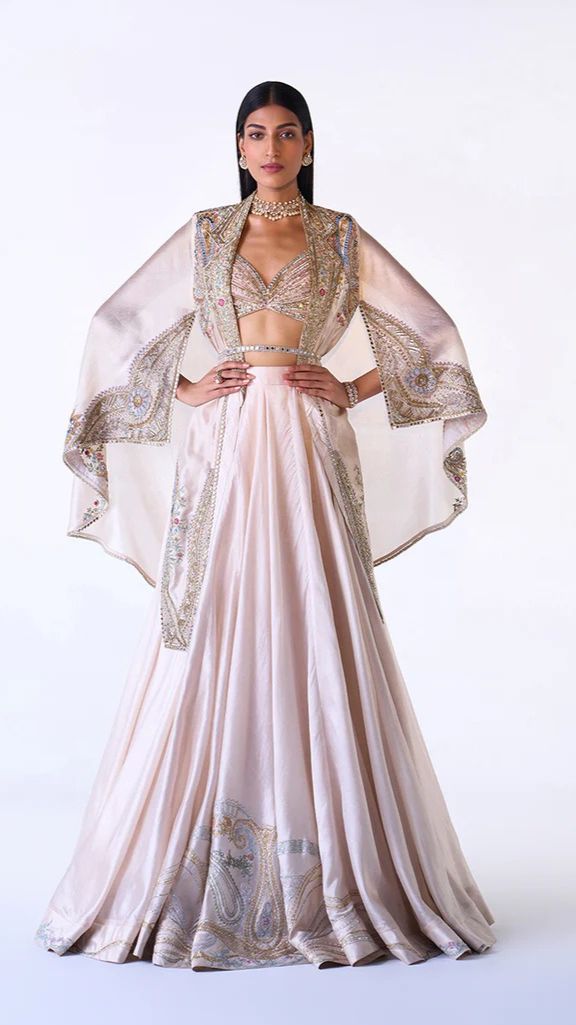 Dupatta Styling and Draping Accessories