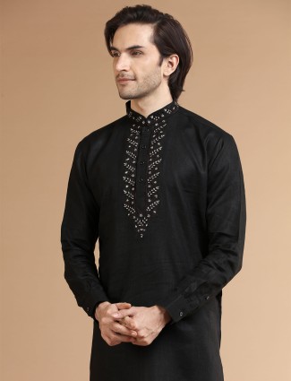 Rich linen kurta suit in black