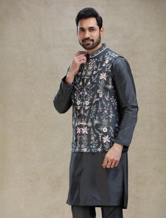 Dark grey mens kurta jacket set in colourful embroidery