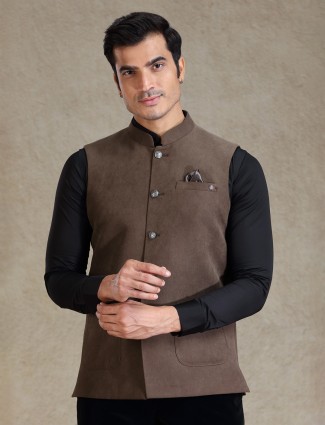 Choco brown waistcoat for men in jute