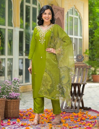Green silk straight cut kurti set for festive wear