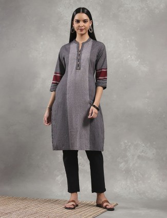 Grey cotton kurti for casual wear