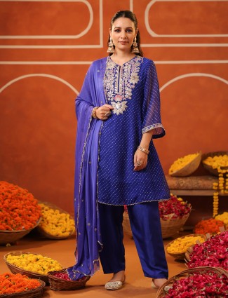 Blue georgette embroidered kurti set with dupatta
