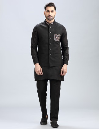 Stylish black jacquard style waistcoat set for men
