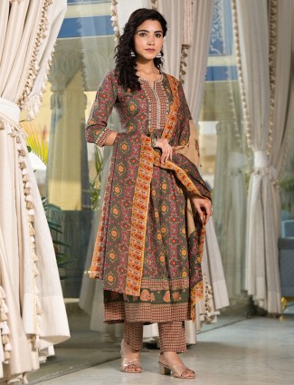 Vibrant Green cotton silk kurti set with print