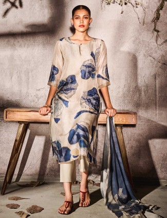 Beige and blue silk festive set